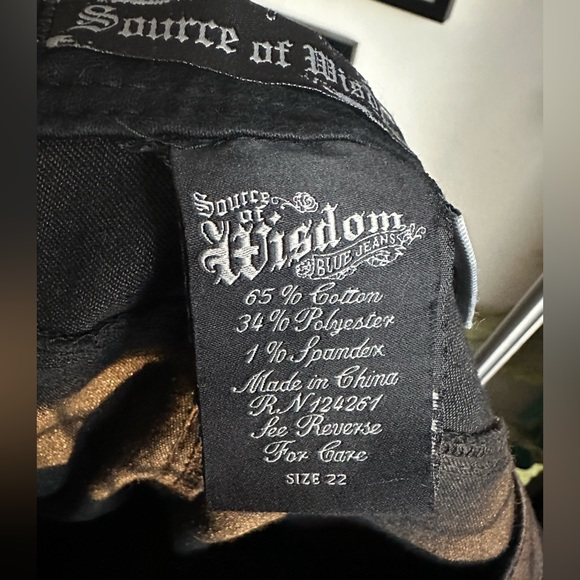 Torrid Source of Wisdom Skinny Jeans - Picture 8 of 11